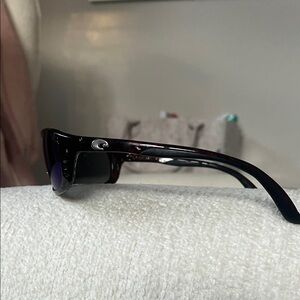 Costa tortoise shell frame, blue polarized lenses (580p) Sunglasses